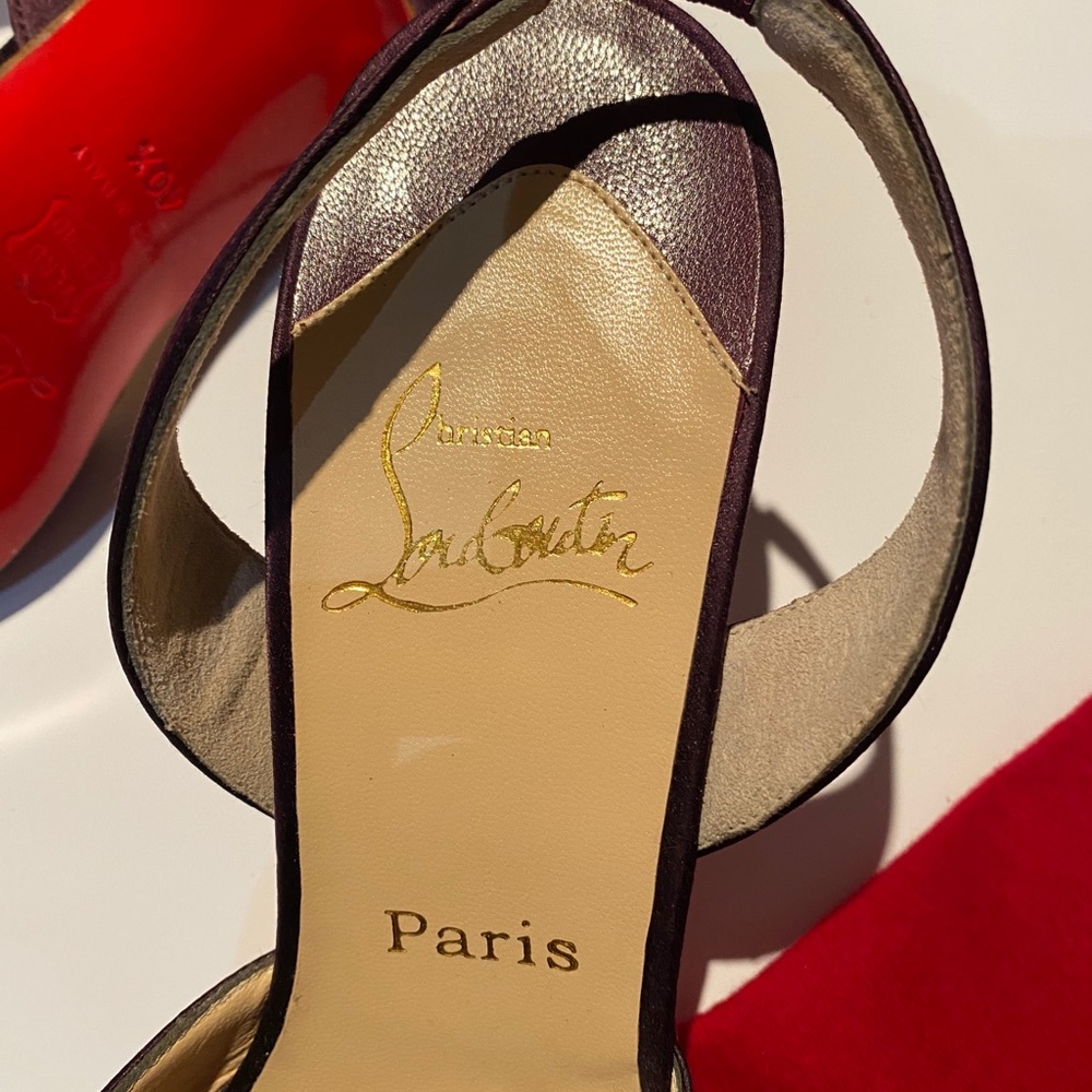 SHOES - Picture 4 of 5